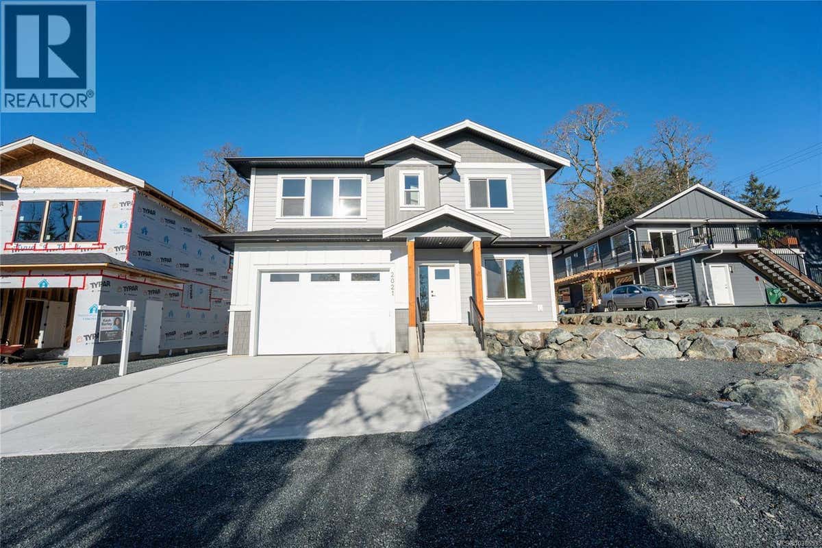 2021 OAKHILL PL