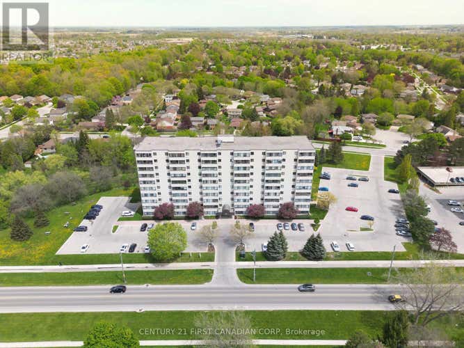 811-1600 ADELAIDE STREET