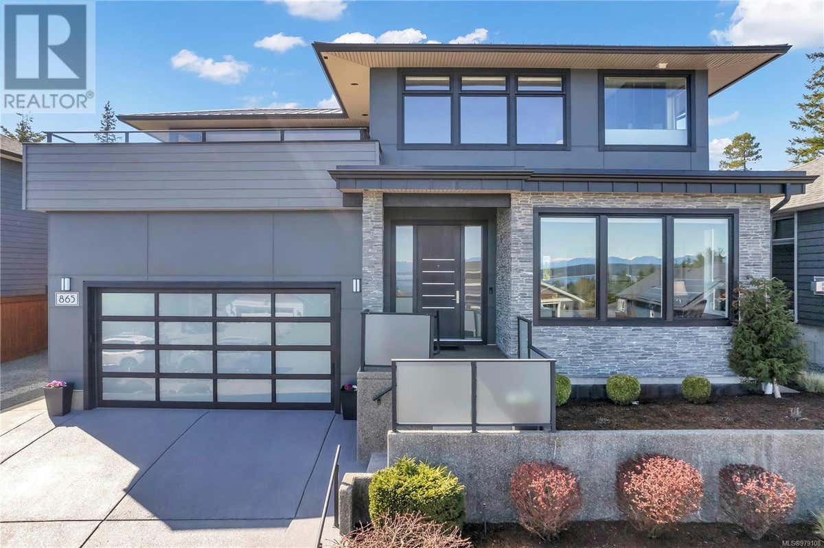 865 Timberline Dr, Campbell River, BC V9H0A8 House For Sale RE/MAX