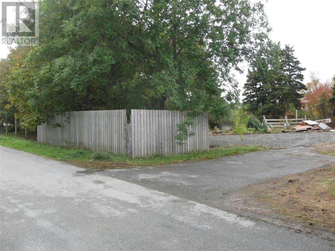 11 Kennedy's Road, Conception Bay South, NL A1X4C1 À vendre RE/MAX