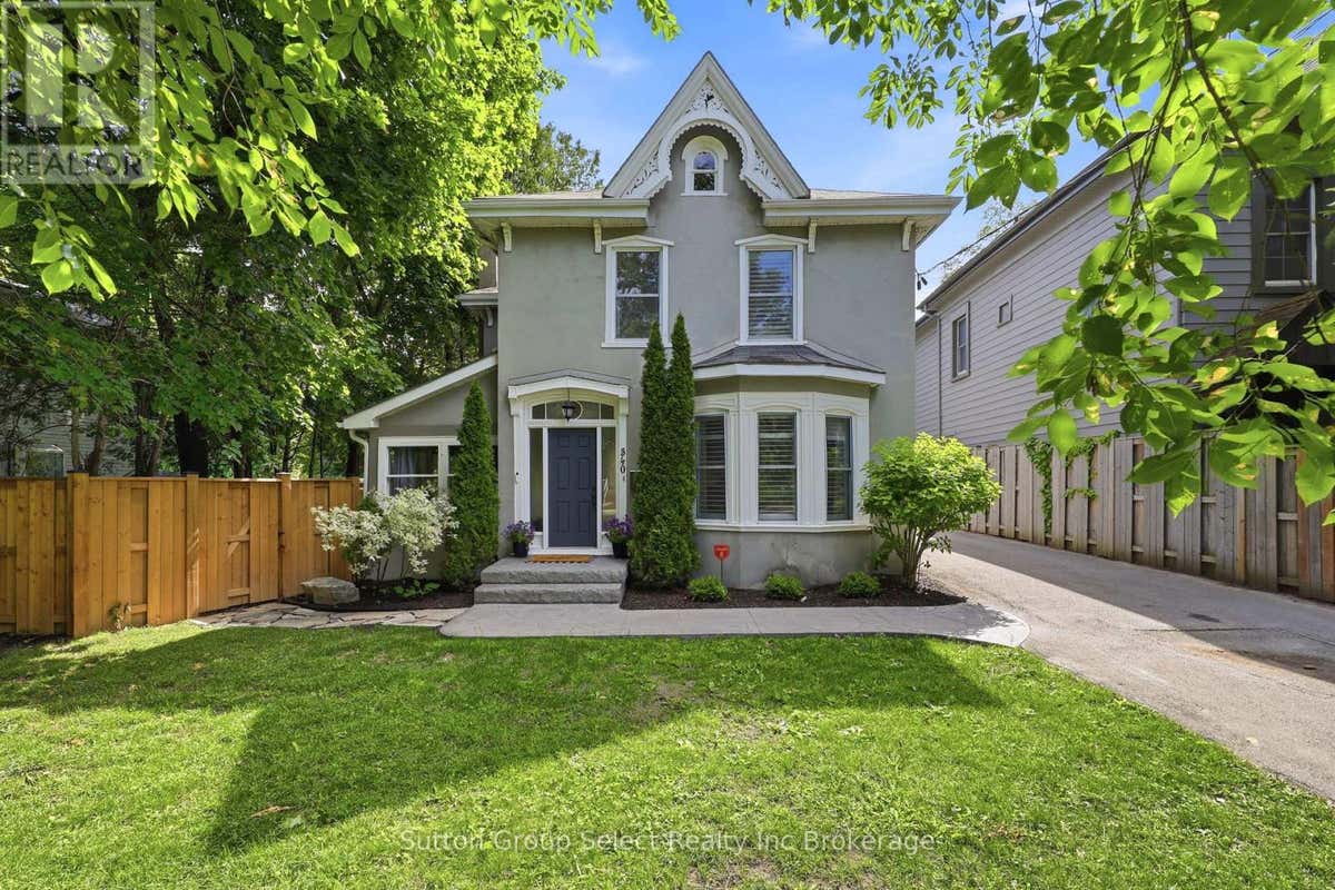 340 RIDOUT STREET S