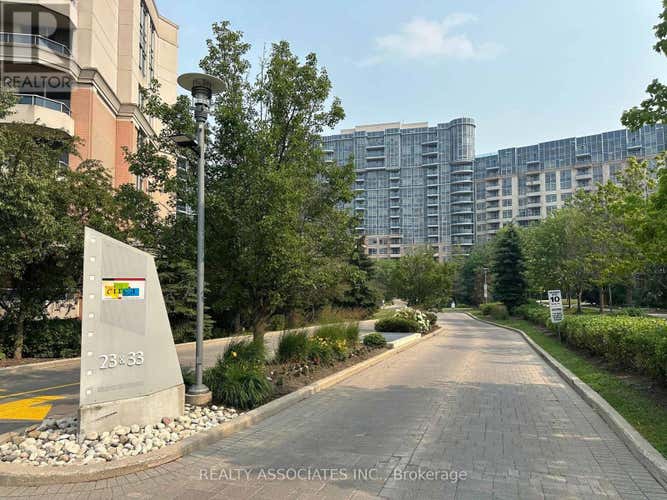 181 - 23 COX BOULEVARD