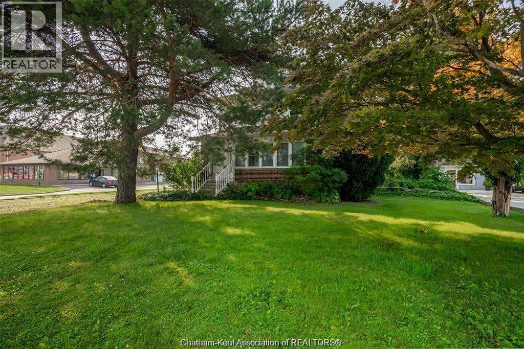 266 GRAND AVENUE WEST