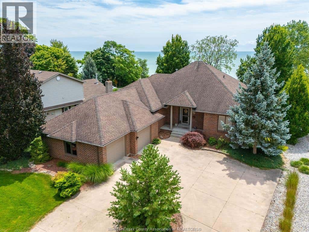 501 LAKE DRIVE