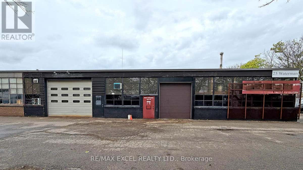 29 - 25 WATERMAN AVENUE