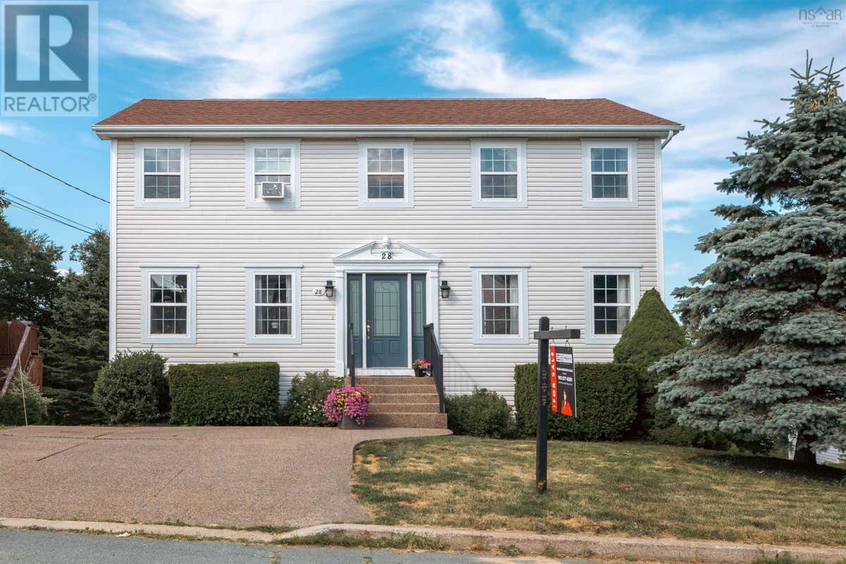 28 HILLVIEW DRIVE