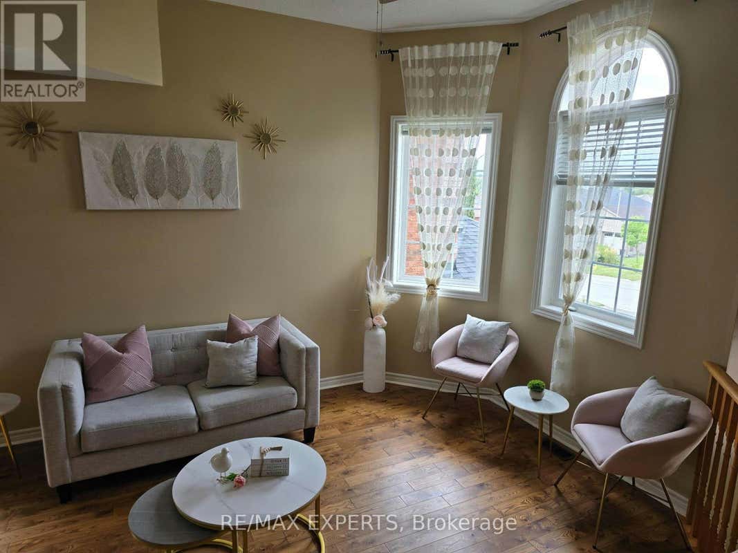 29 GLENHILL DRIVE, Barrie (Painswick South), ON L4N5X6 House For Sale