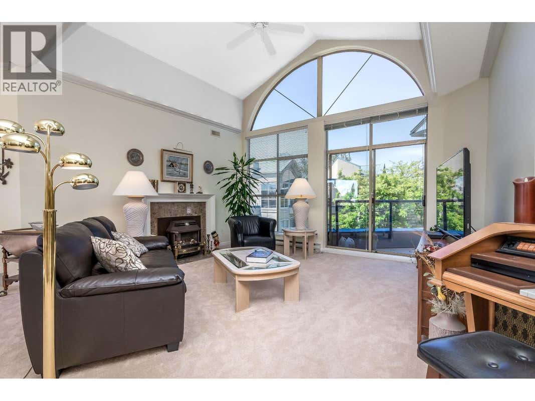 309 4753 RIVER ROAD WEST