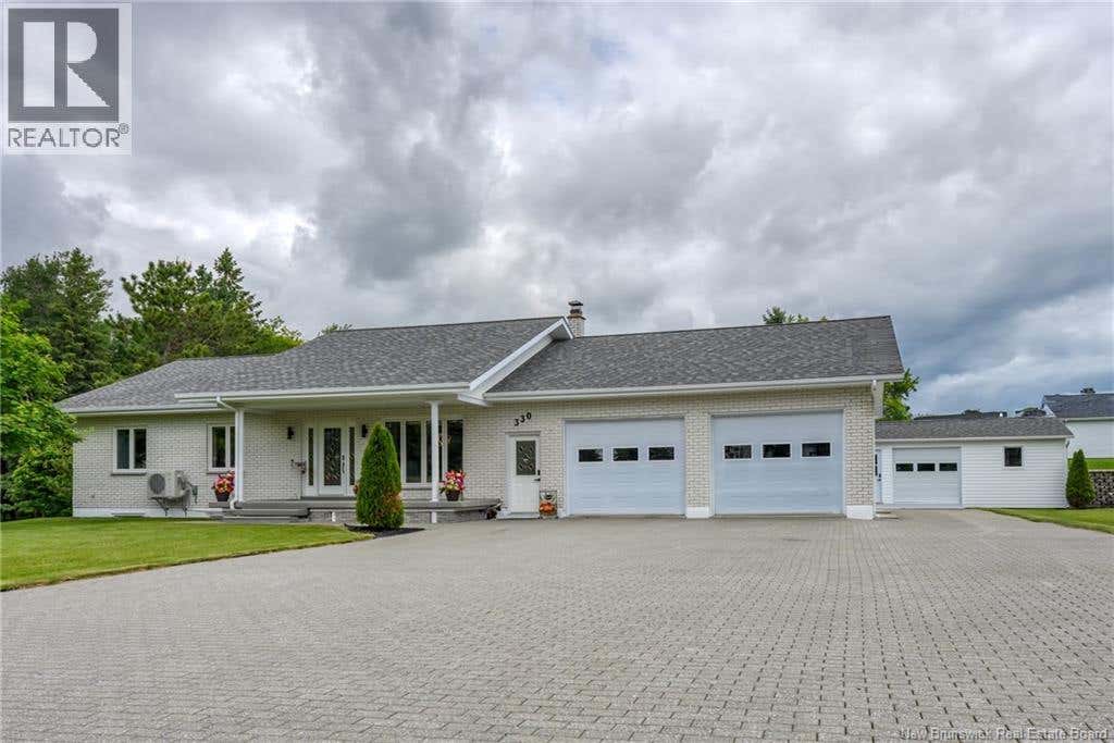 330 GUAY STREET
