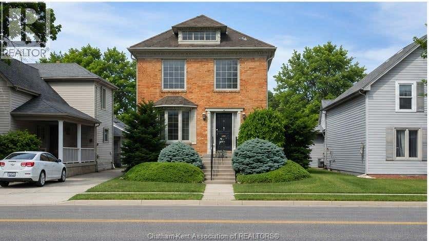257 ST. CLAIR STREET