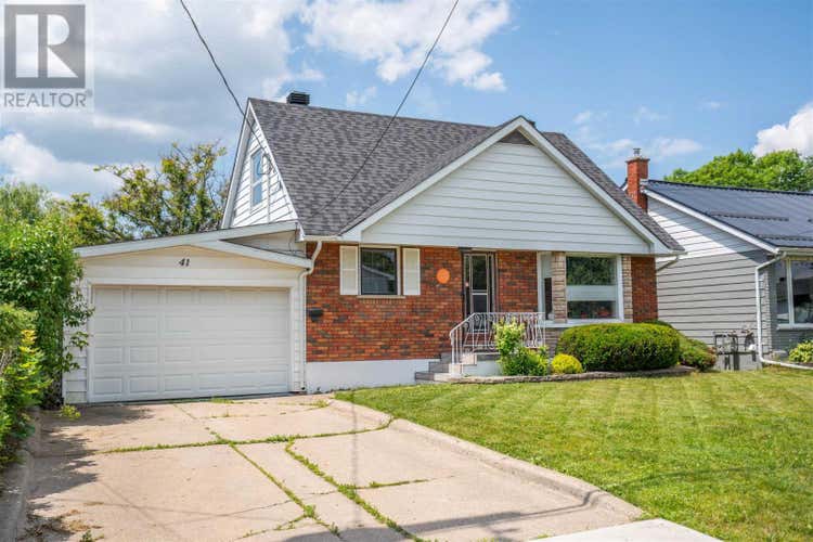41 Angelina AVE