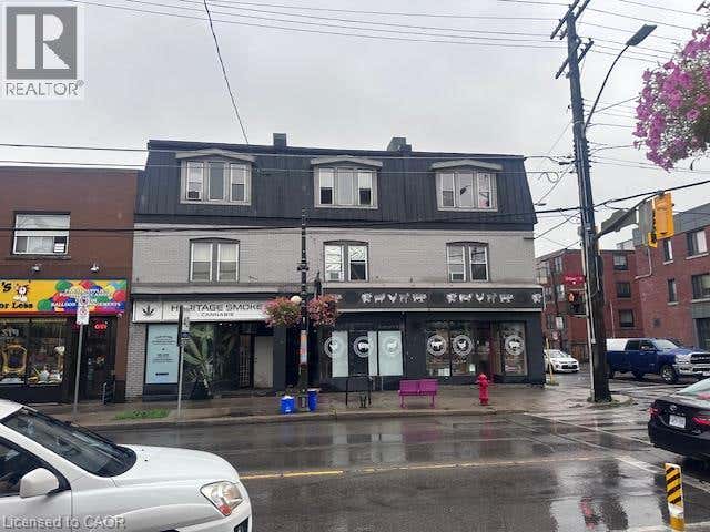 182 OTTAWA STREET N