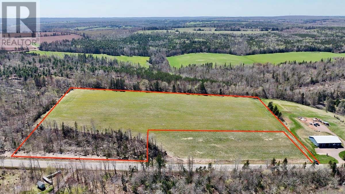 ACREAGE HOPEDALE ROAD