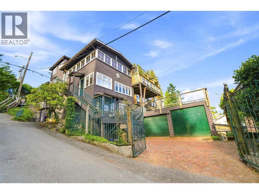 3396 MARINE DRIVE