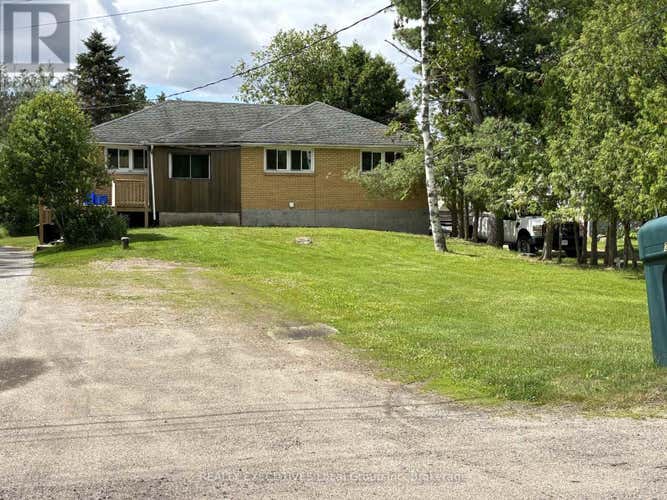251 CEDAR HEIGHTS ROAD W