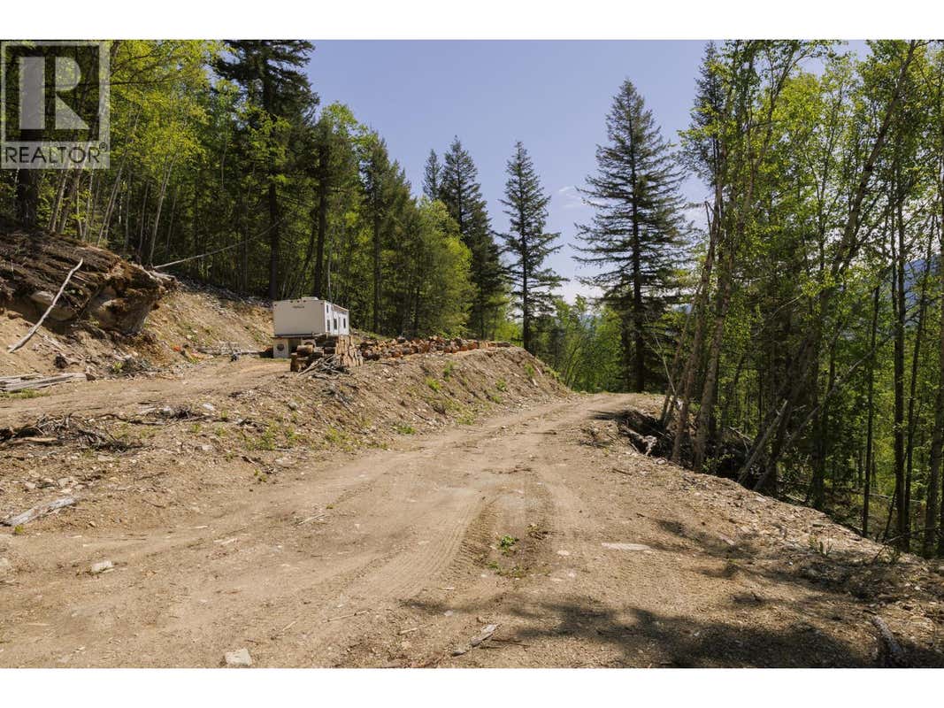 3260 MOUNTAIN VIEW ROAD