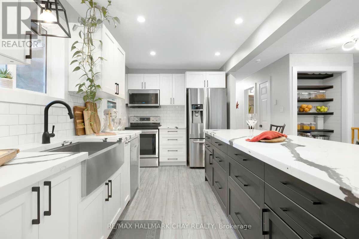 1474 GILL ROAD, Springwater (Midhurst), ON L0L1X0 House For Sale RE