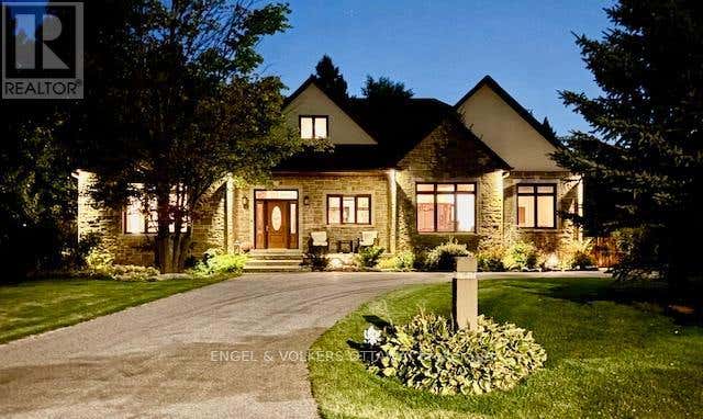 1836 Whitemarsh Cres  