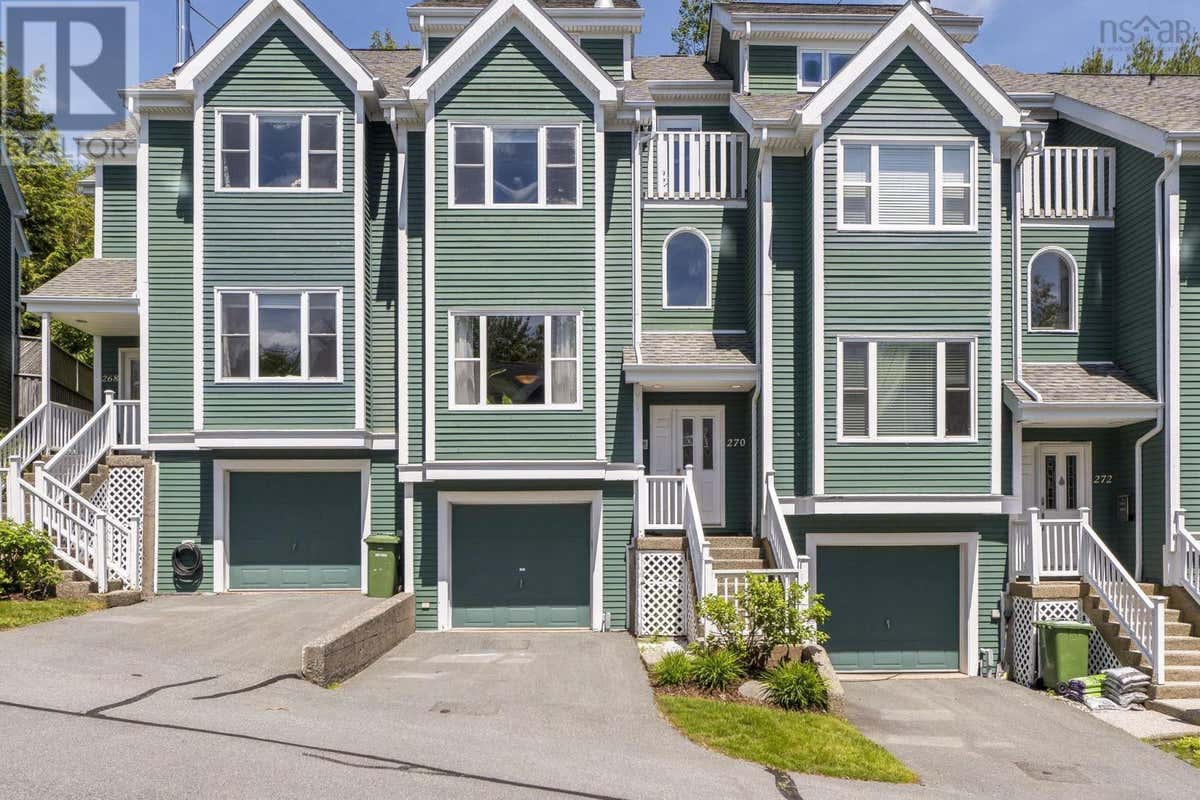 270 SPINNAKER DRIVE