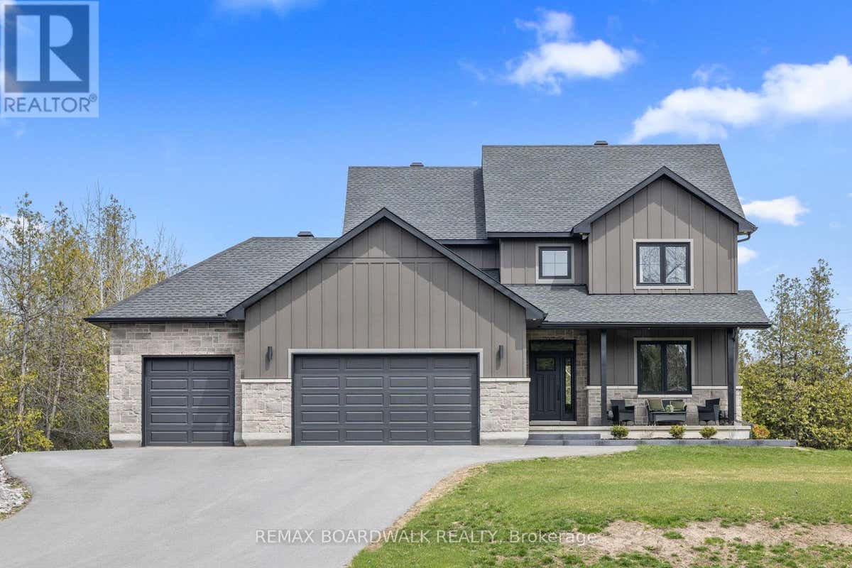 104 STONEWOOD DRIVE