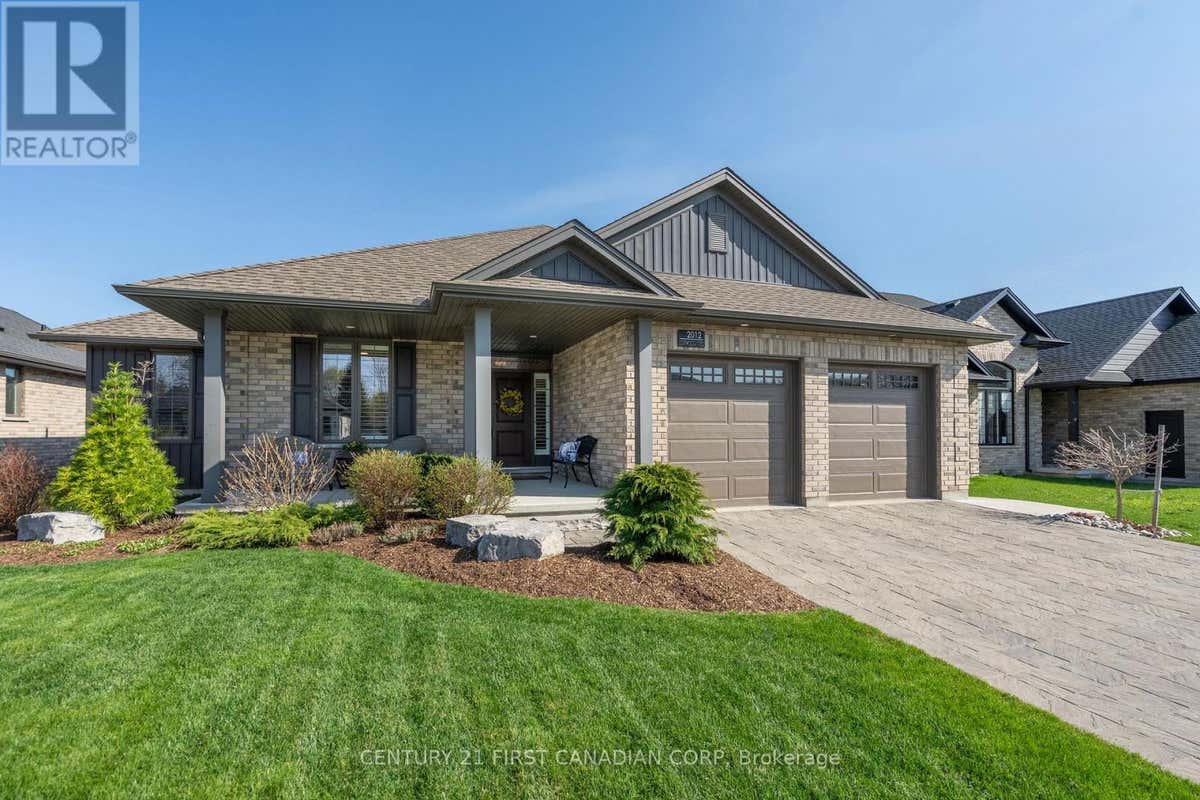 2012 LOCKWOOD CRESCENT