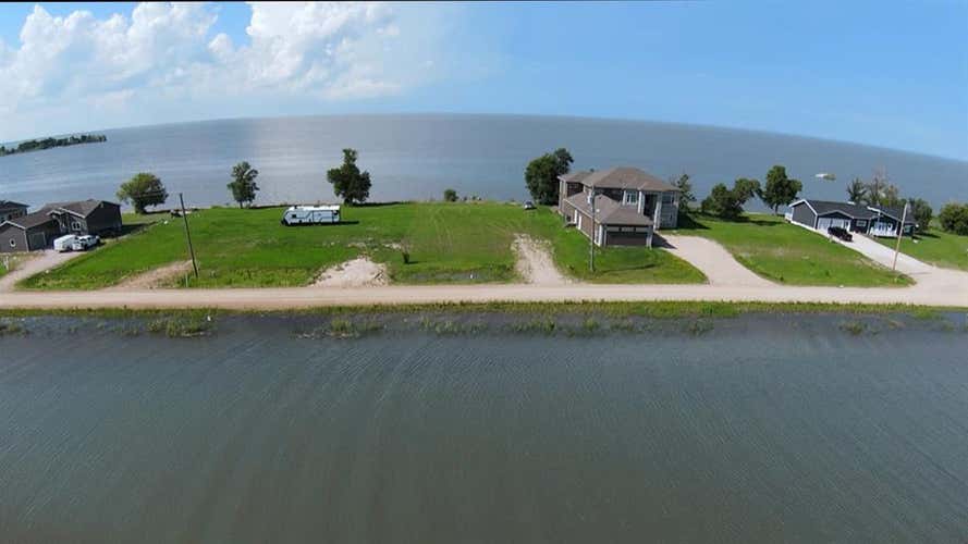 302 Valhop Drive