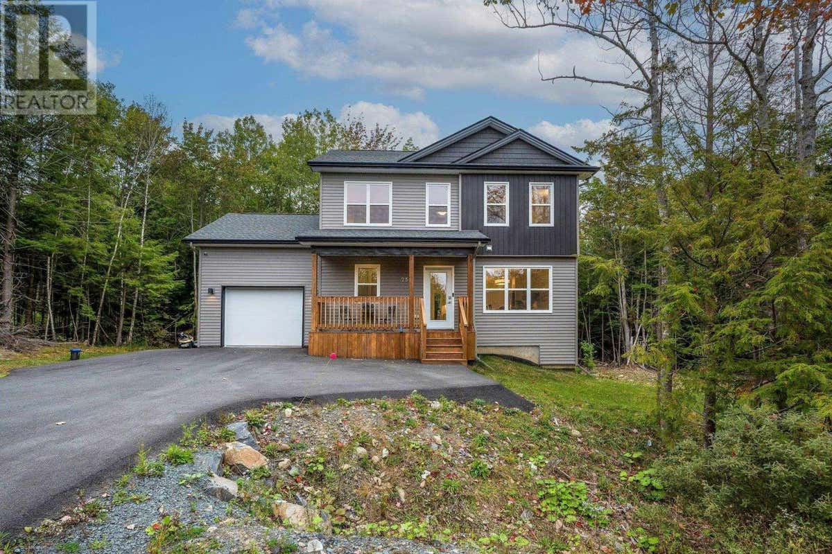 257 Savoy Avenue, Lucasville, NS B4B0W3 House For Sale RE/MAX 202423651