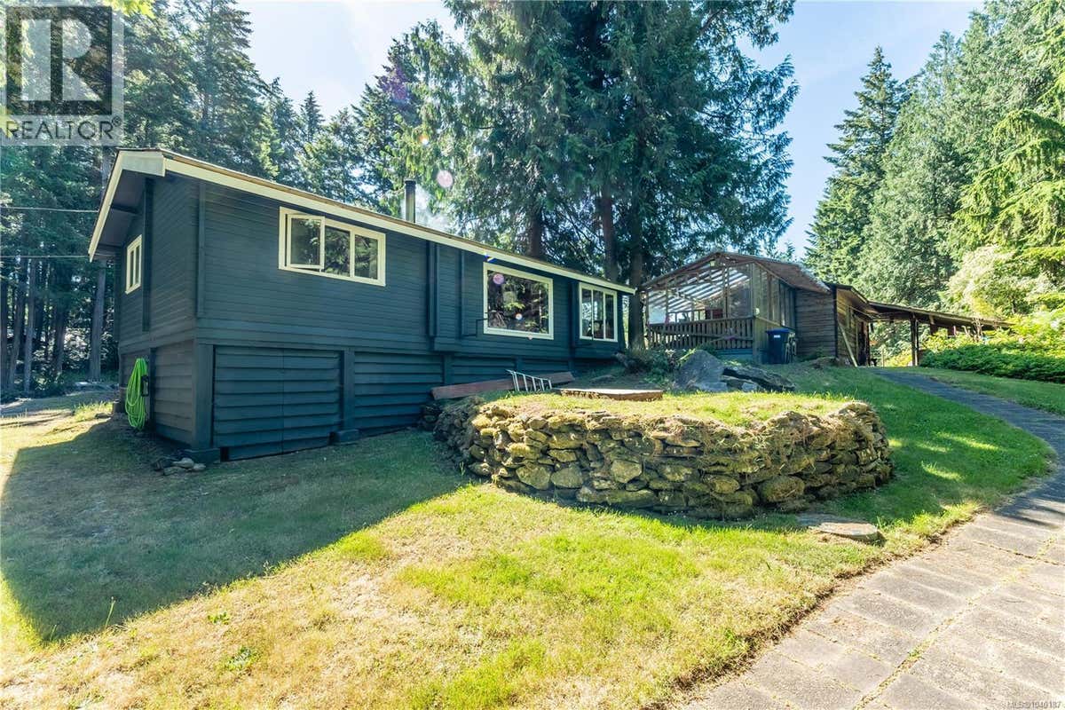 336 HEMLOCK AVE