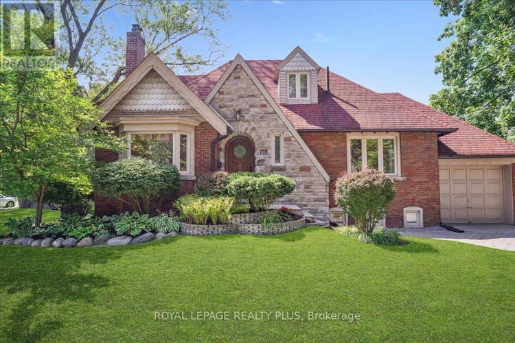 1048 ROYAL YORK ROAD