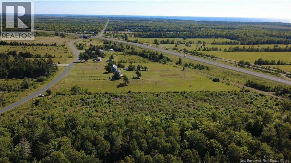 3.2 ACRES CHEMIN GRAND CAREY