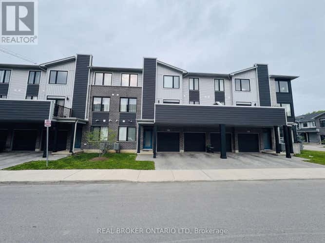 11 - 177 EDGEVALLEY ROAD