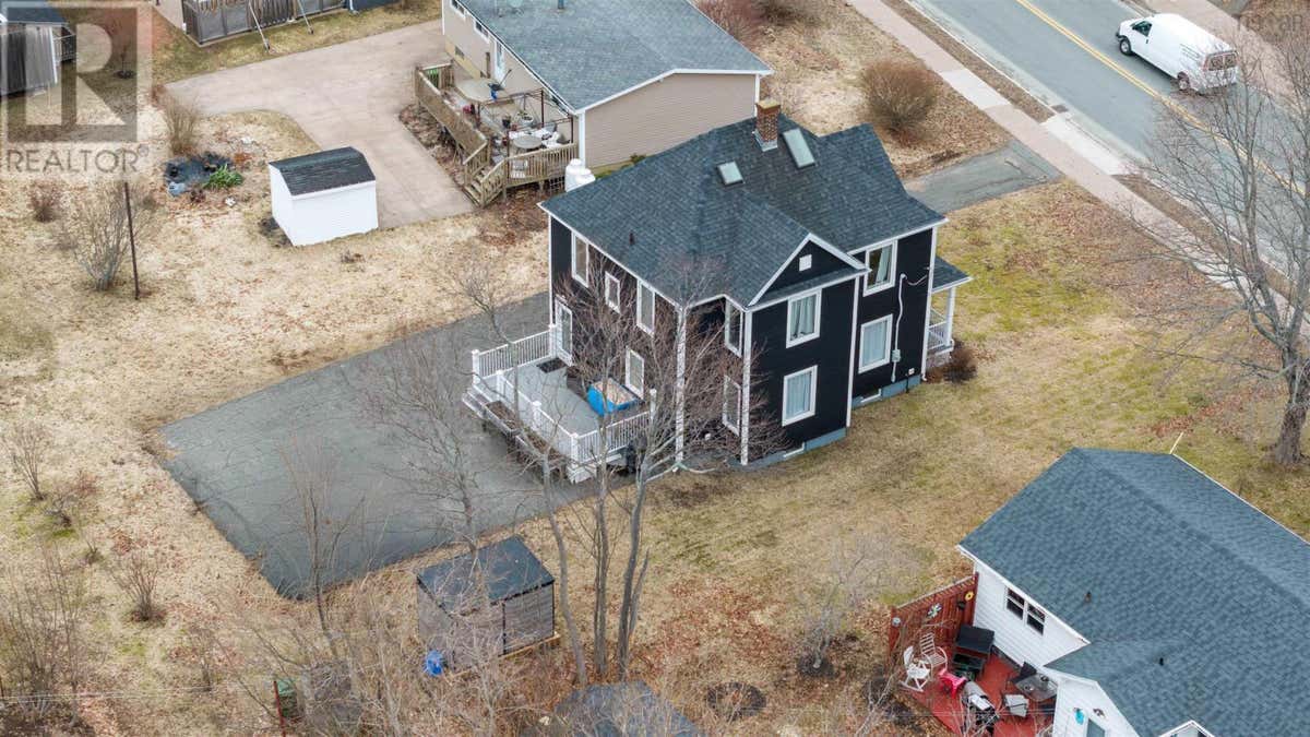 236 ABERCROMBIE ROAD