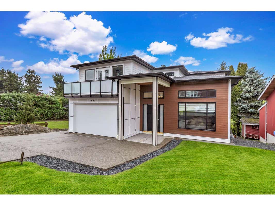 2699 VALEMONT CRESCENT