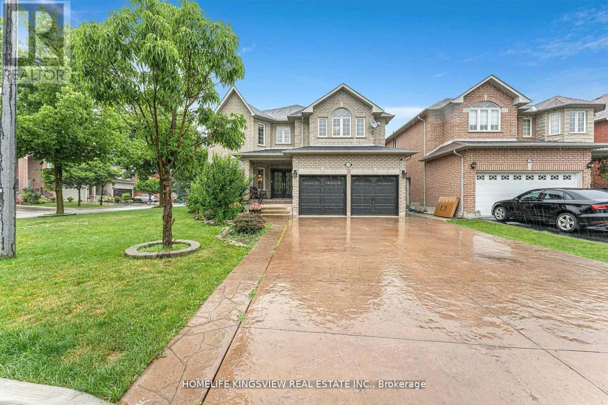 31 BLUE DIAMOND TERRACE, Vaughan (Sonoma Heights), ON L4H2G3 House For