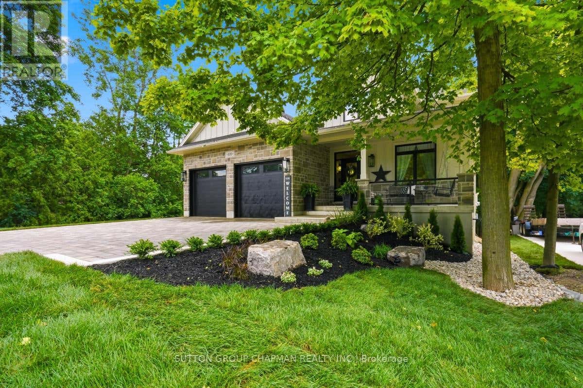 830 RIVERSIDE DRIVE