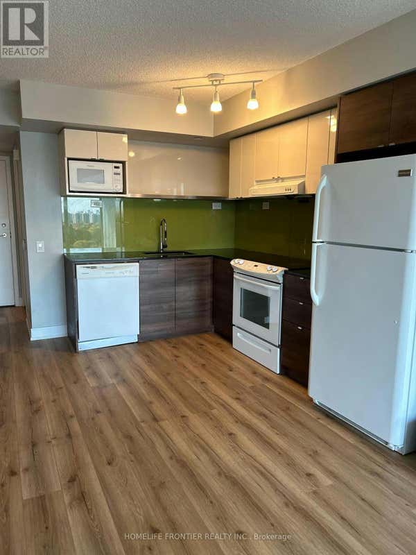 2105 72 ESTHER SHINER BOULEVARD, Toronto (Bayview Village), ON M2K0C4