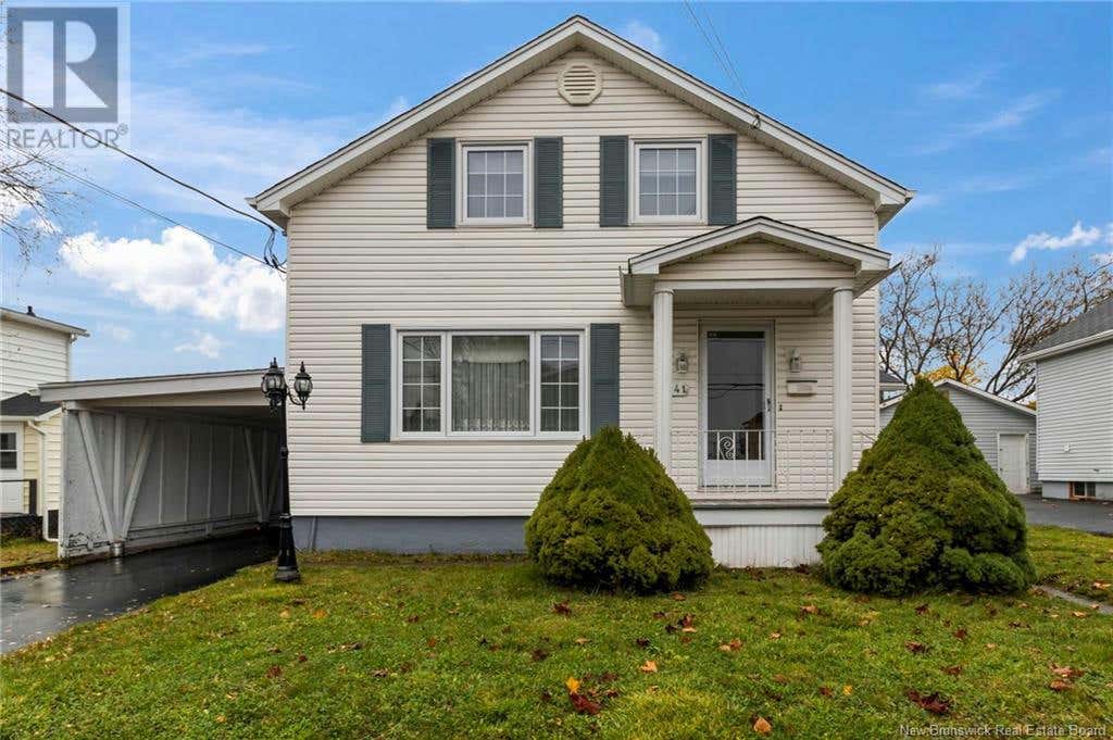 141 Spruce Street, Moncton, NB E1C7K4 House For Sale RE/MAX NB108742