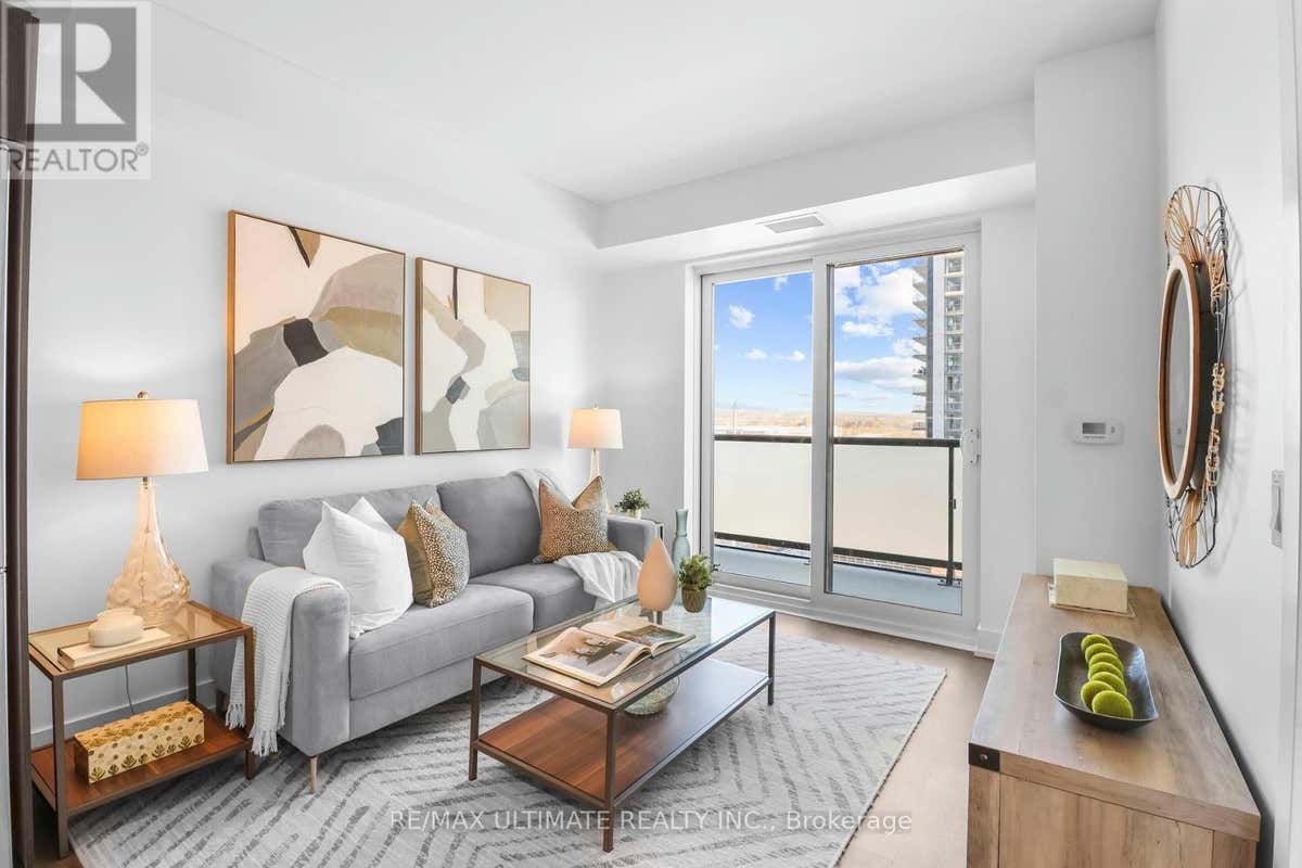 611 2550 SIMCOE STREET N, Oshawa (Windfields), ON L1L0R5 Condo For