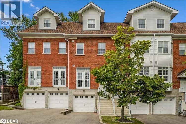 10 LORING DOOLITTLE Court