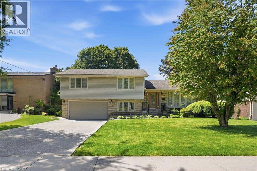 7 BRAEMAR PLACE