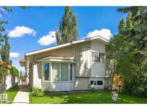 218 GREENWOOD DR