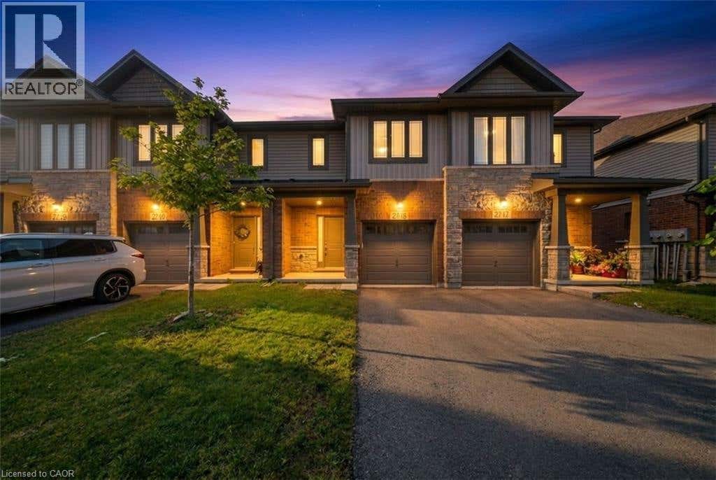 27 RACHEL DRIVE UNIT# 18