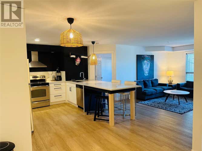 205 Third Avenue Unit# 2102