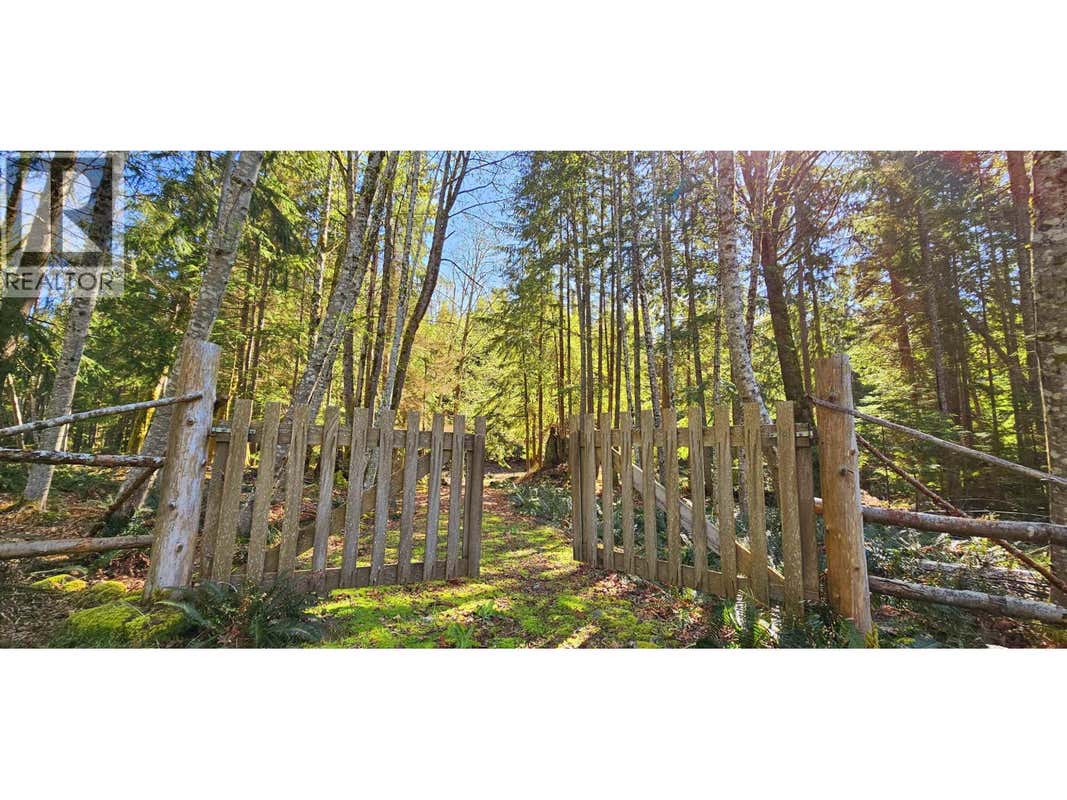 LOT 8 MOUNTAIN ROAD