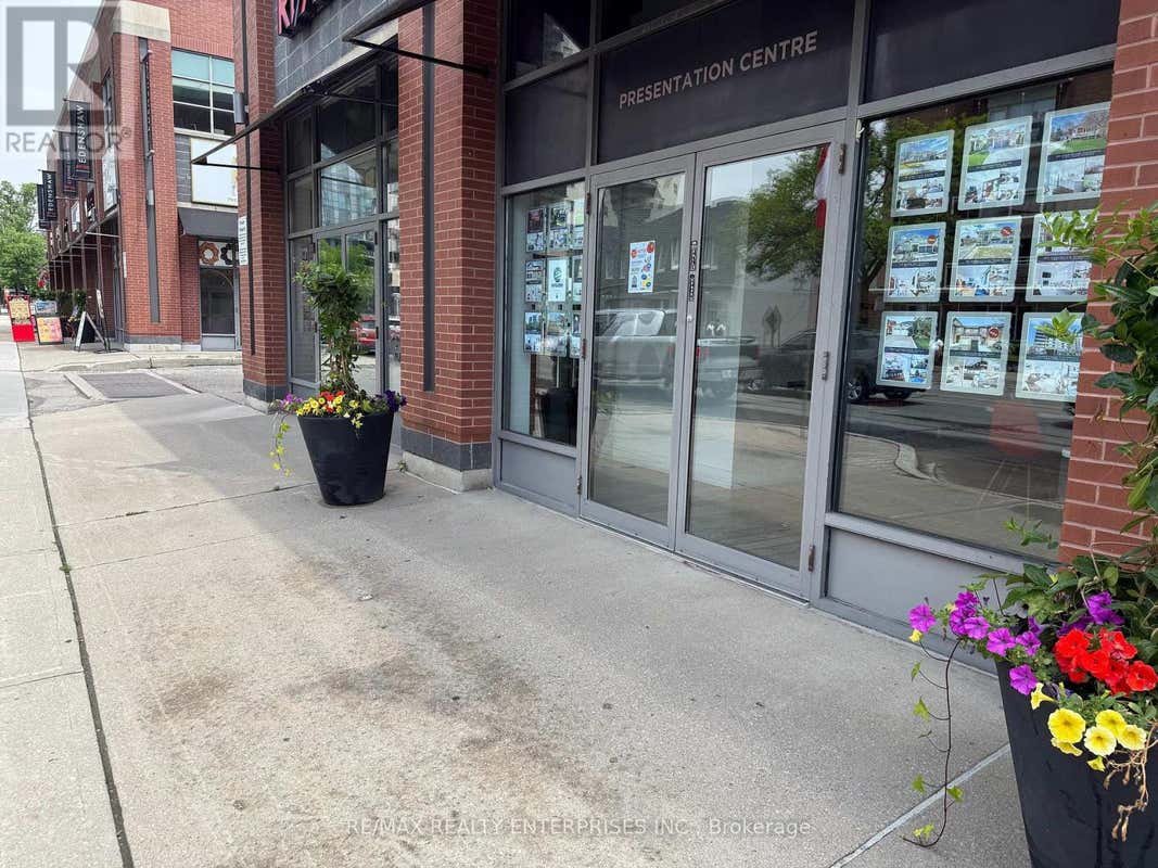 C - 125 LAKESHORE ROAD E