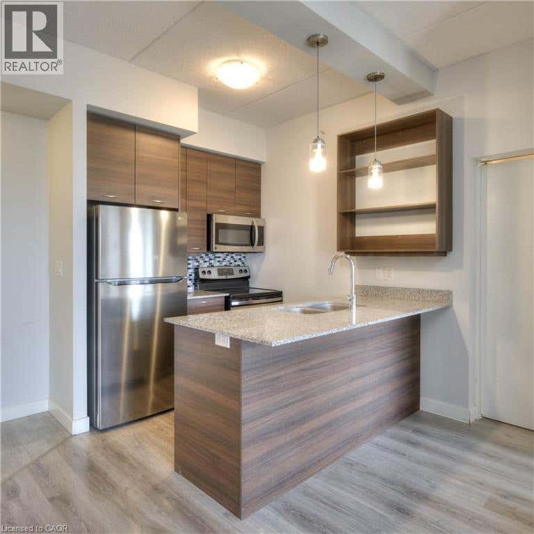 318 SPRUCE STREET UNIT# 808