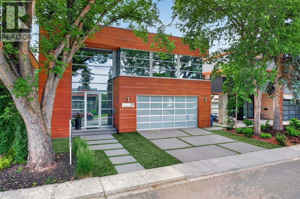 31 WINDSOR CRESCENT SW