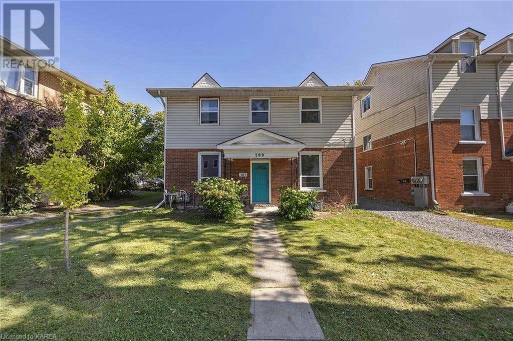 209 Alfred St  