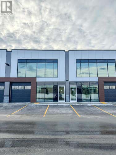 17 - 587 HANLON CREEK BOULEVARD