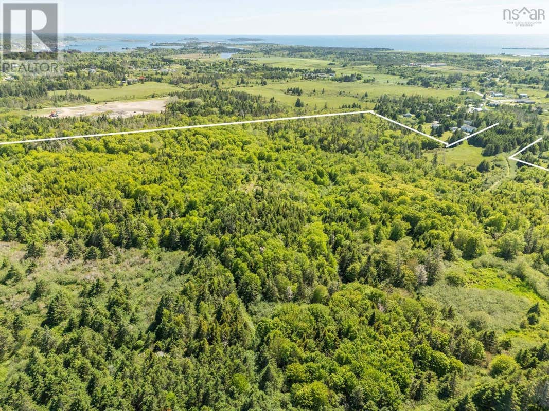 LOT, GREEN ROCK DRIVE
